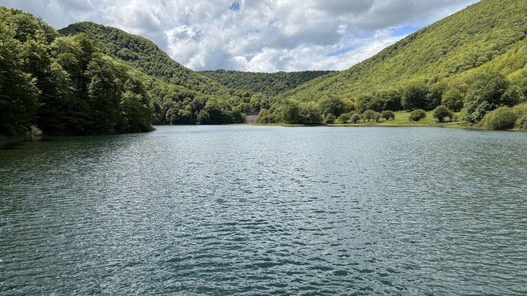 Embalse de Leurtza, Área Natural Recreativa en Beinza-Labayen, Navarra