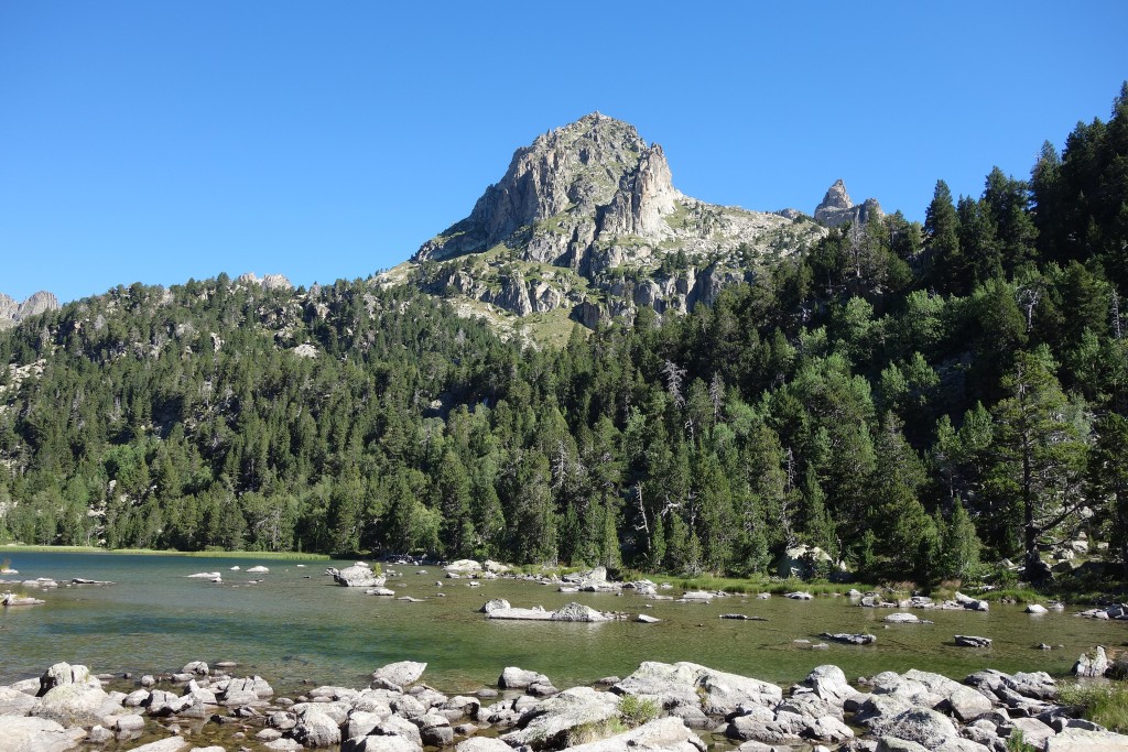 Senderismo en Aigüestortes i Estany de Sant Maurici, Pirineos de Lleida