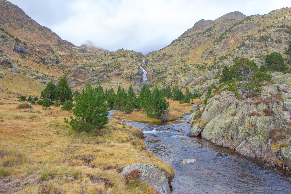 Senderismo en el Parque Natural del Alt Pirineu, Lleida