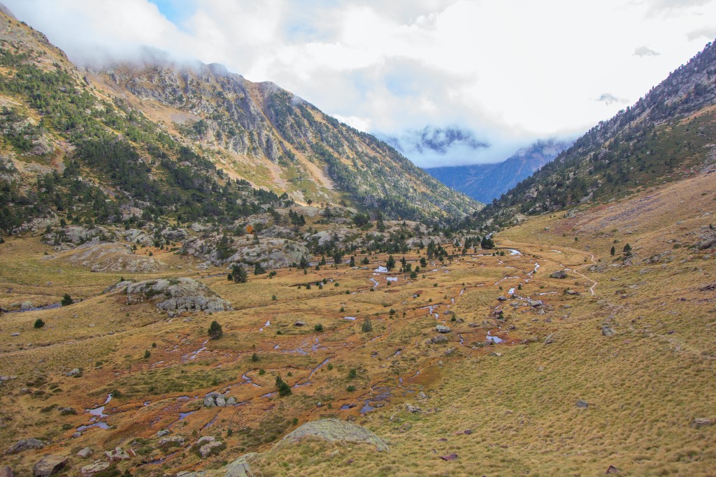 Senderismo en el Parque Natural del Alt Pirineu, Lleida