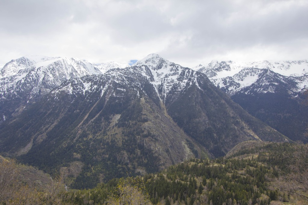Senderismo en el Parque Natural del Alt Pirineu, Lleida