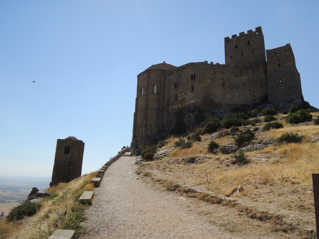 Visita al Castillo de Loarre, Reino de los Mallos (Huesca)