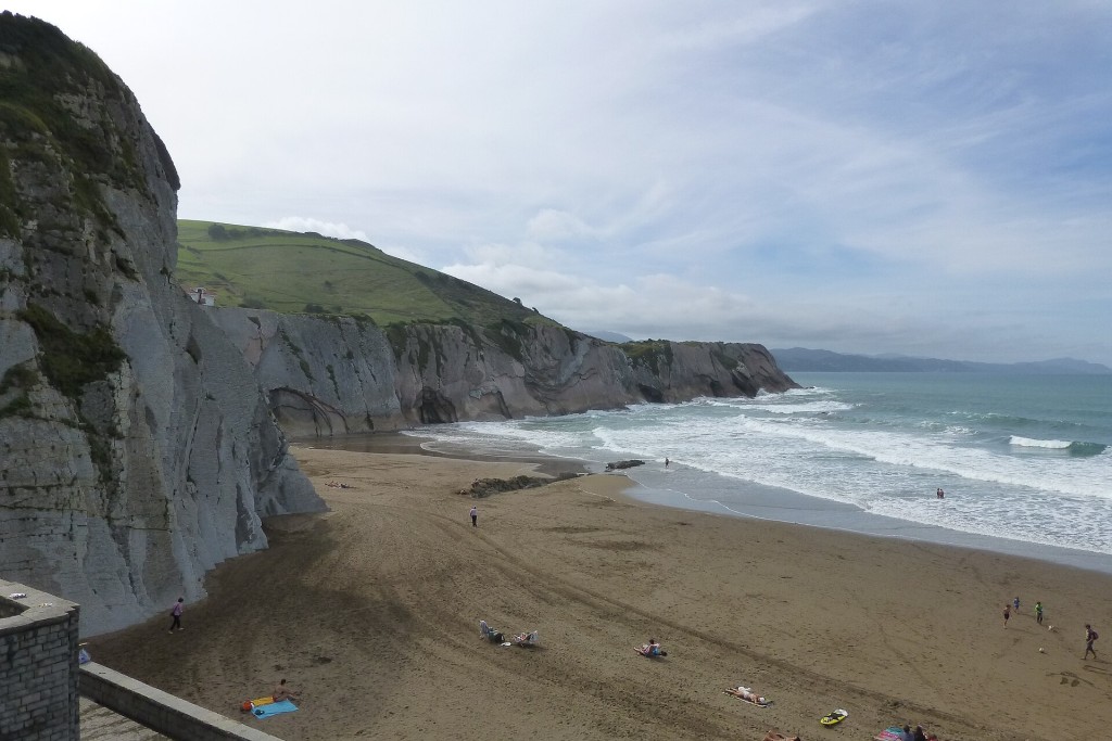 Flysch de Zumaia, Deba y Mutriku: a pie y en barco