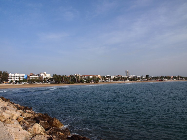 Kayak, paddle surf y esnórquel en Cambrils y Salou