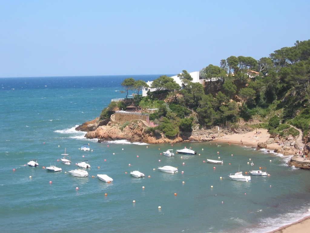 Kayak y paddle surf entre calas de Begur (Aiguablava)