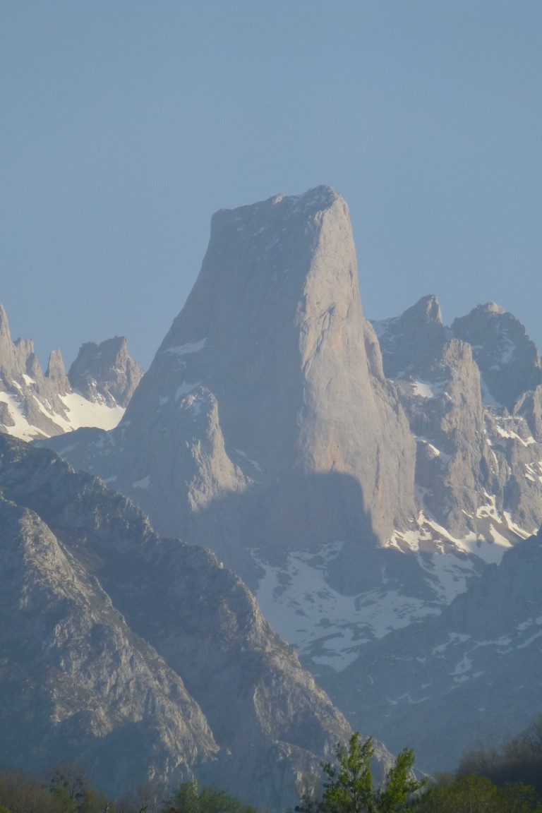 El Naranjo de Bulnes o Picu Urriellu