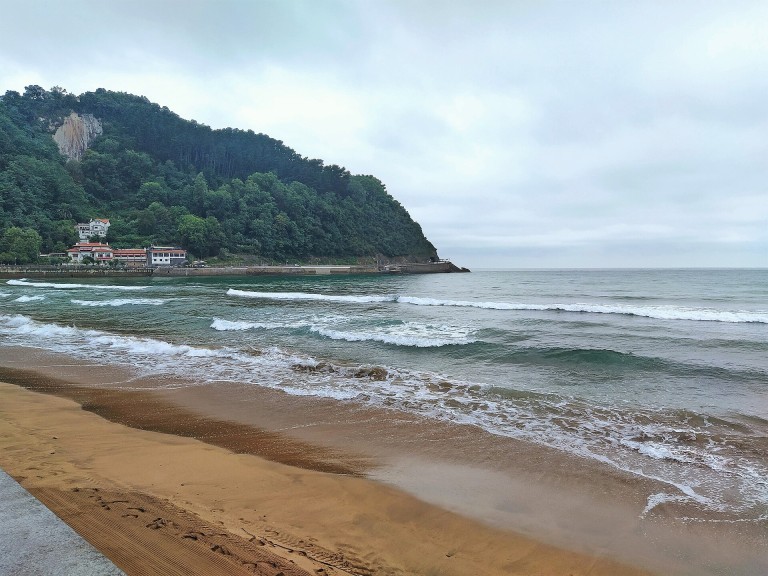 Surf en Zarautz, Gipuzkoa