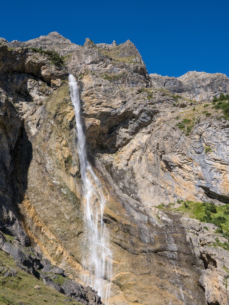 Valle de Pineta: La Larri, cascadas del Cinca y Balcón de Pineta